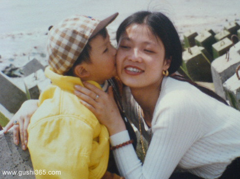 ����ĸ��